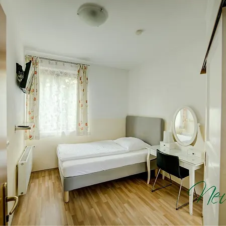 Neuwirt / Kressnig * クラーゲンフルト